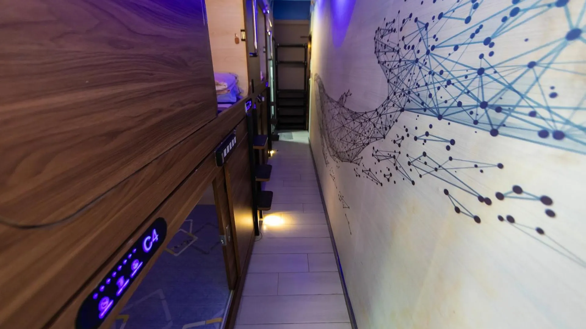 Capsule hotel Starway Capsules Hotel Hong Kong
