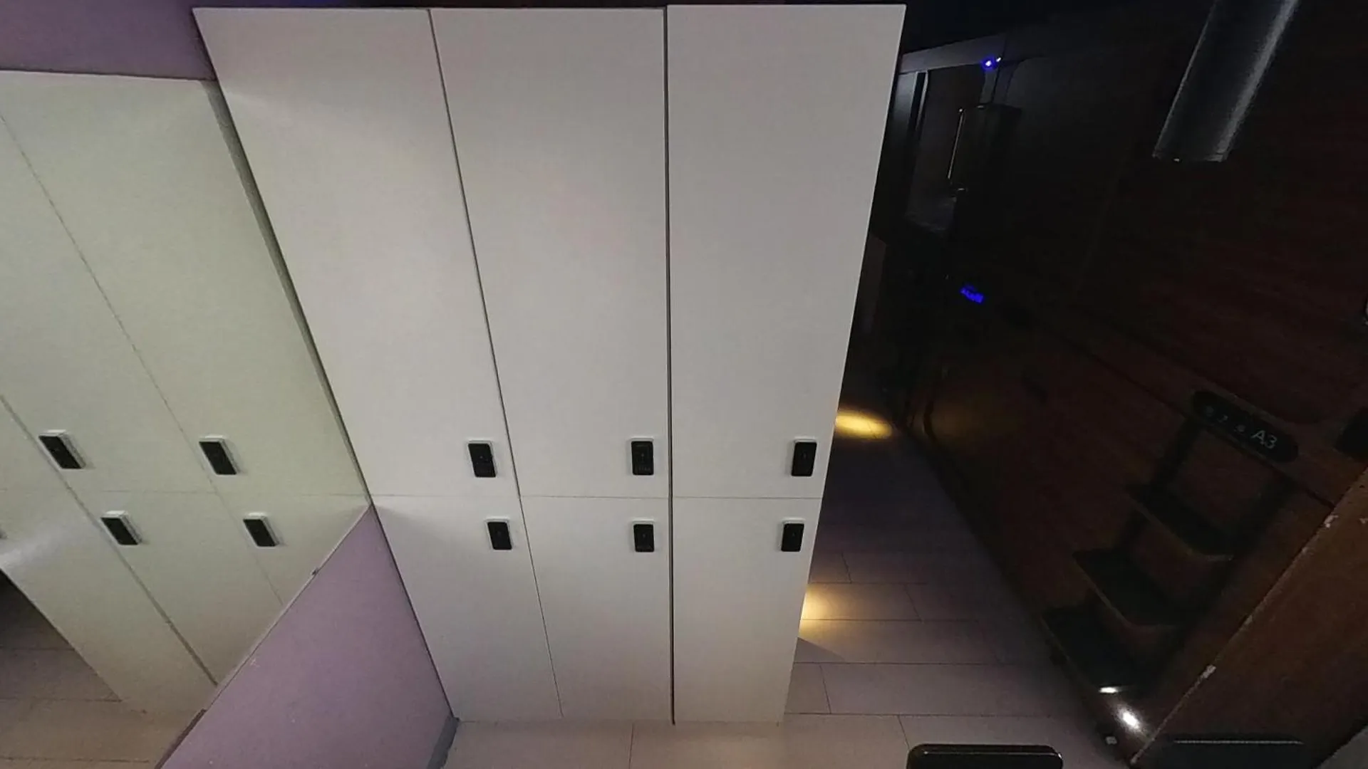 Starway Capsules Hotel Hong Kong Capsule hotel